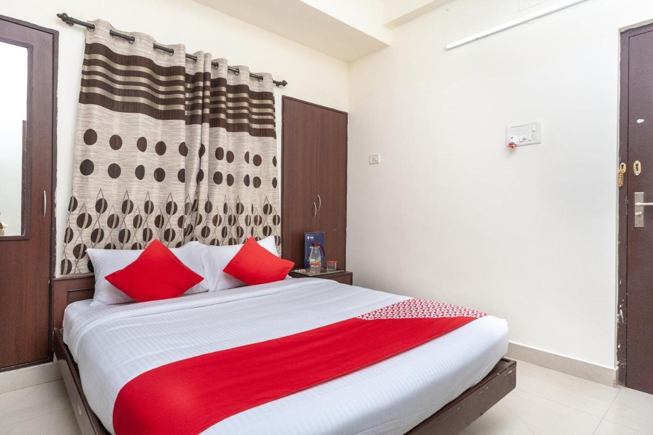Oyo 22019 Skye Service Apartments Ченнаи Экстерьер фото