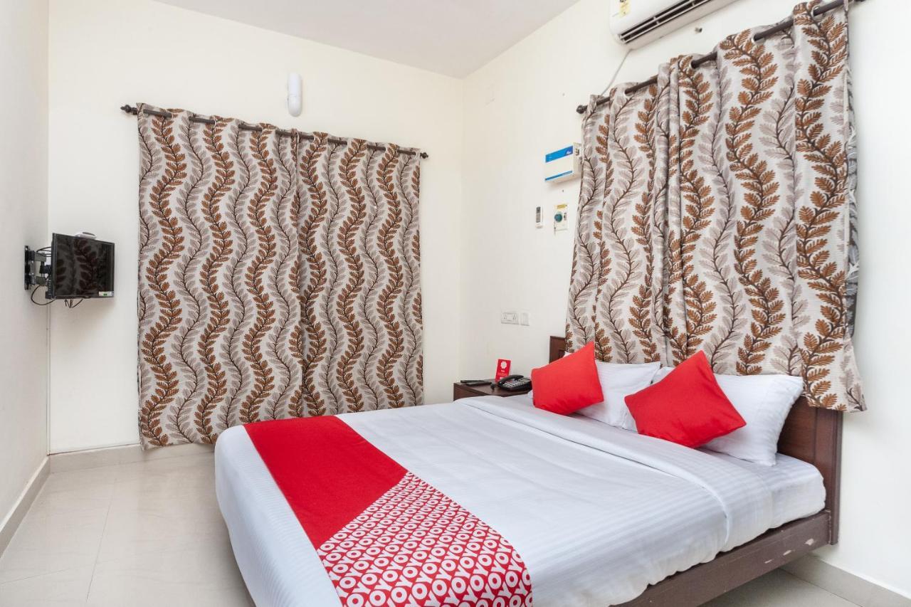 Oyo 22019 Skye Service Apartments Ченнаи Экстерьер фото