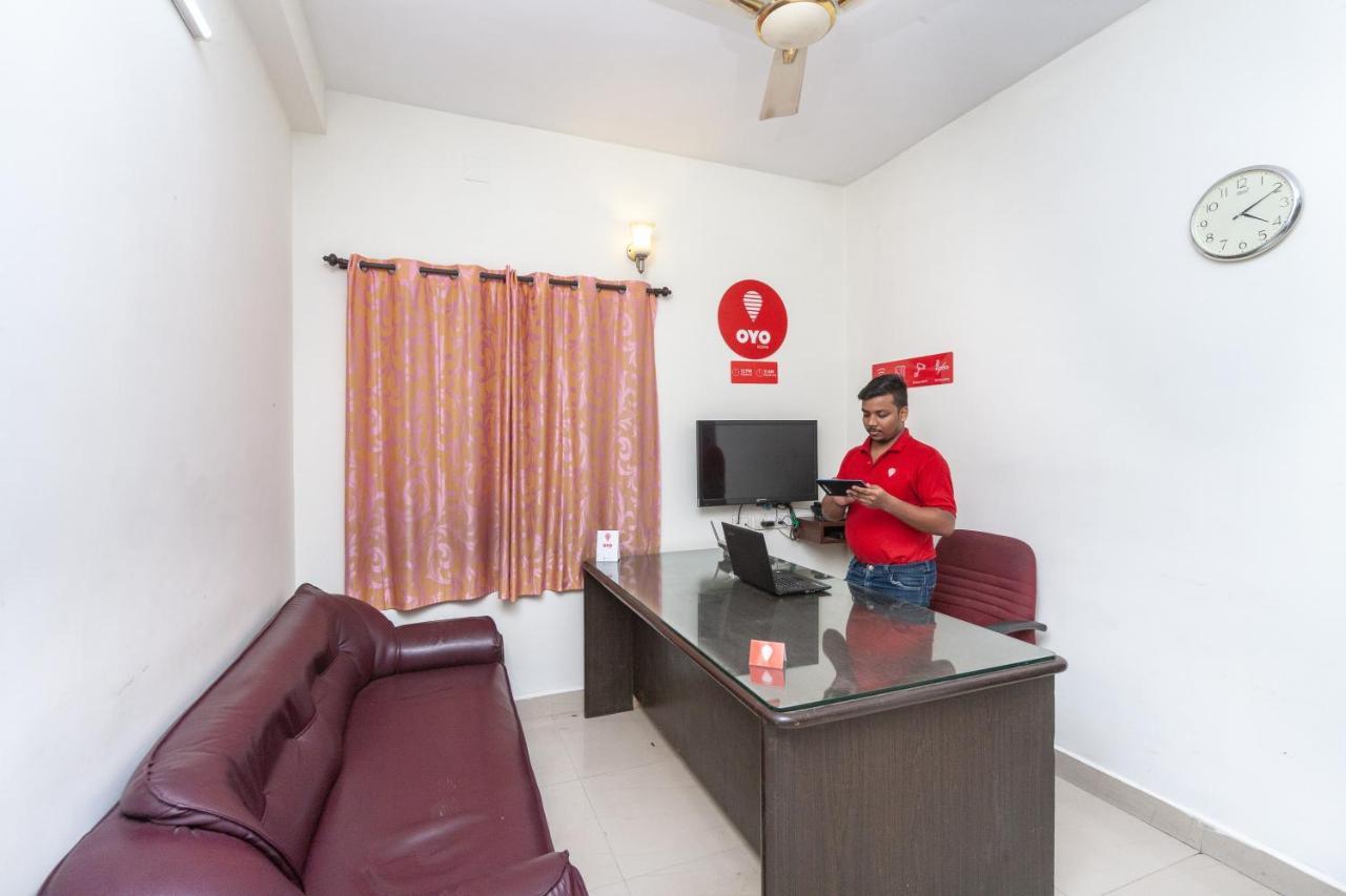 Oyo 22019 Skye Service Apartments Ченнаи Экстерьер фото